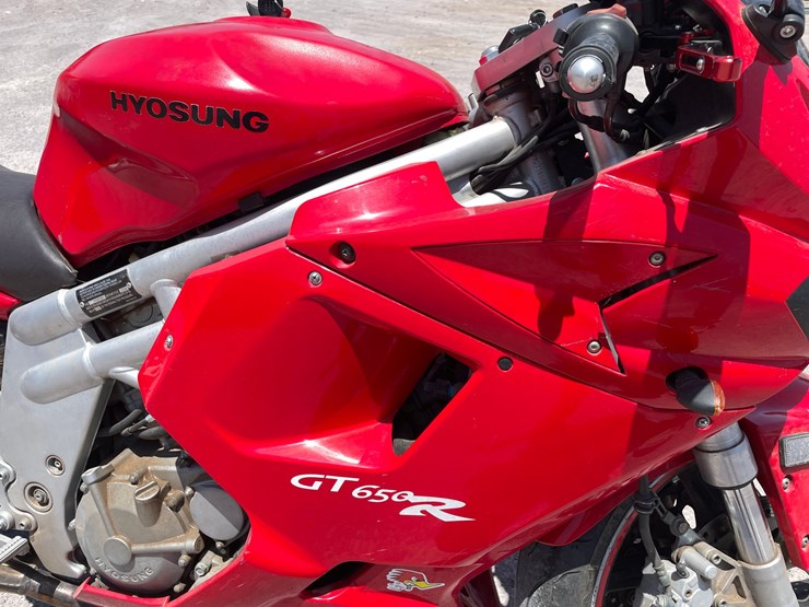 #185-•-2007-hyosung-gt650r-(clean-nm-title)-image-9