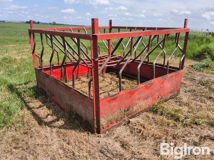 bale-feeder-image-7