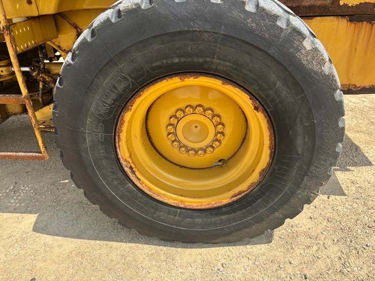 caterpillar-924f-image-89