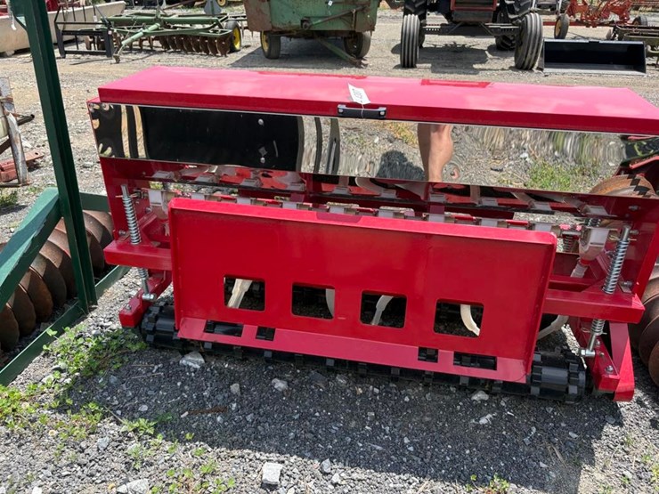seeder-image-1