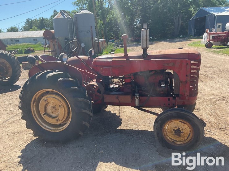 massey-ferguson-33-image-4