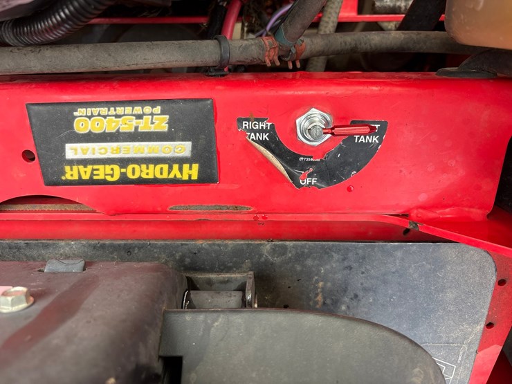 #5102-•-gravely-zt-5400-lawn-mower-image-20