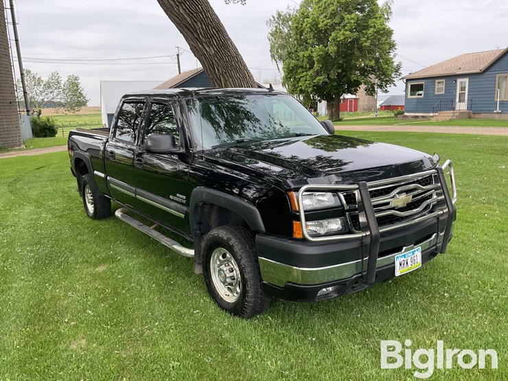 2007-chevrolet-2500-image-3