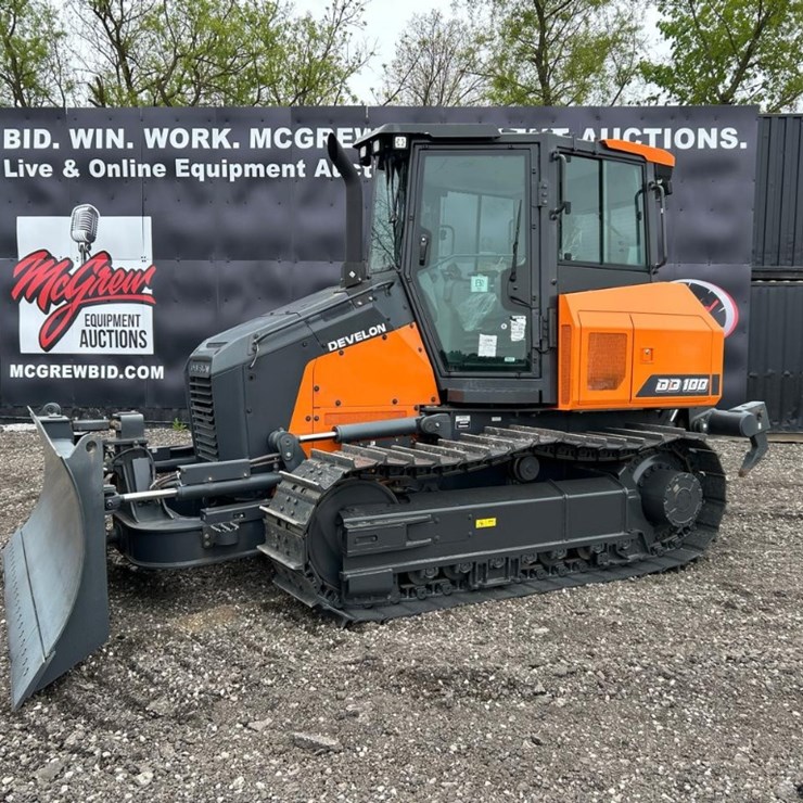 2026 DEVELON DD100