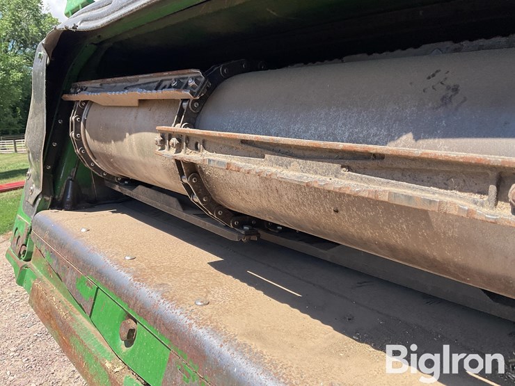 2010-john-deere-9670-sts-image-10