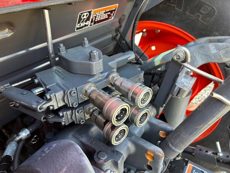 kubota-m5-111d-image-26