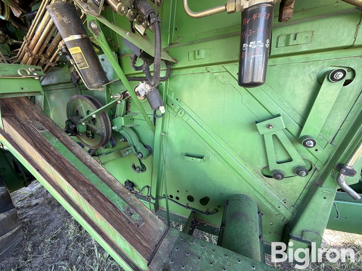 1990-john-deere-9500-image-18