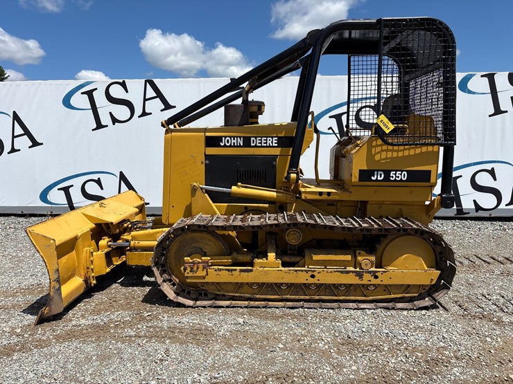 deere-550-image-2