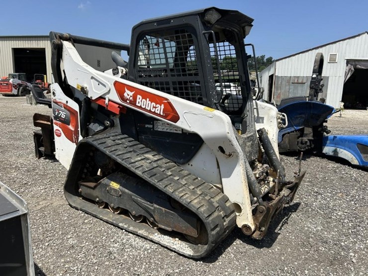 2021-bobcat-t76-image-7