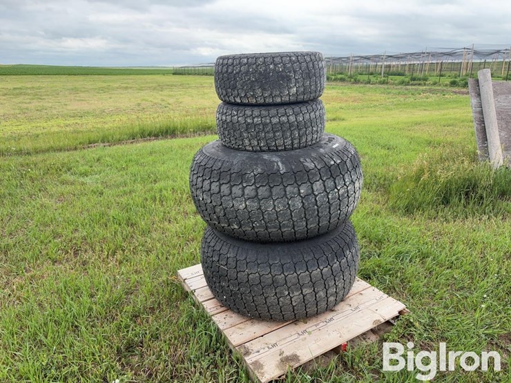 galaxy-turf-tractor-tires-&-rims-image-3