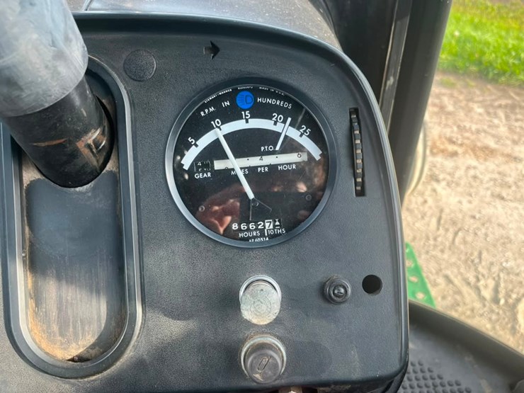 john-deere-4640-image-28