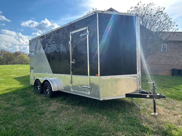 #30-•-2023-homesteader-enclosed-trailer-image-7