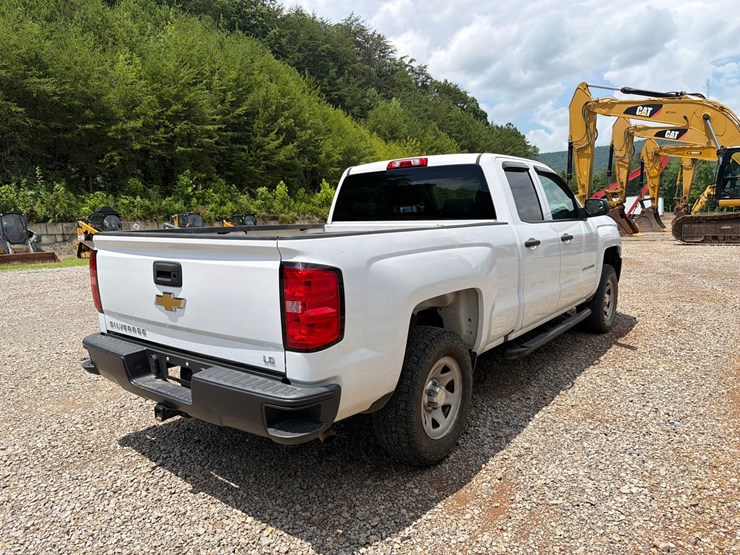 2019-chevrolet-silverado-1500-image-5