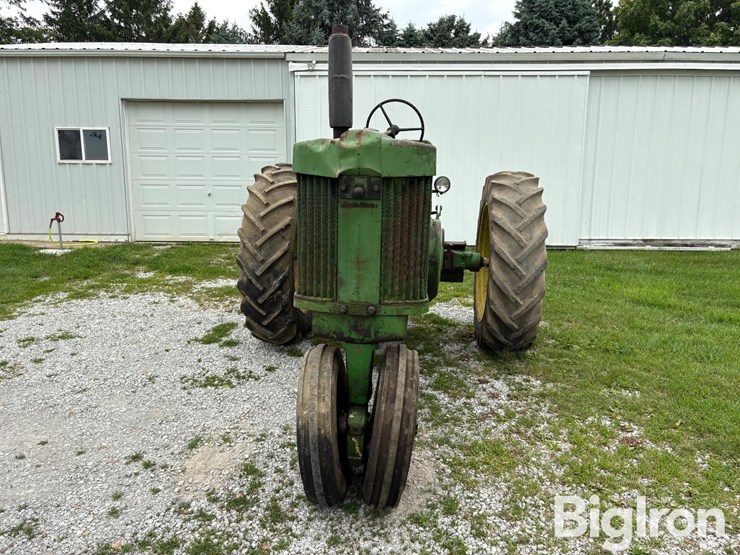 1958-john-deere-720-image-2
