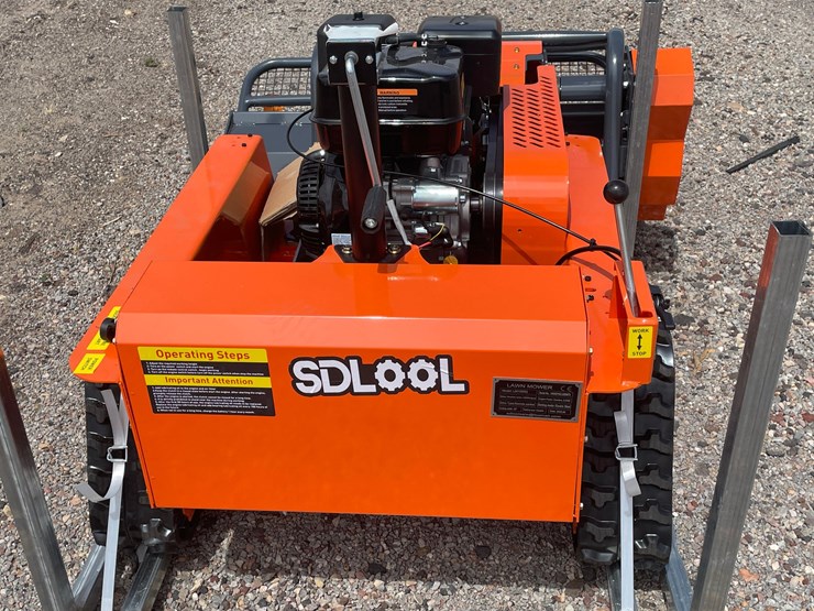 #1305-•-lawn-mower-image-14