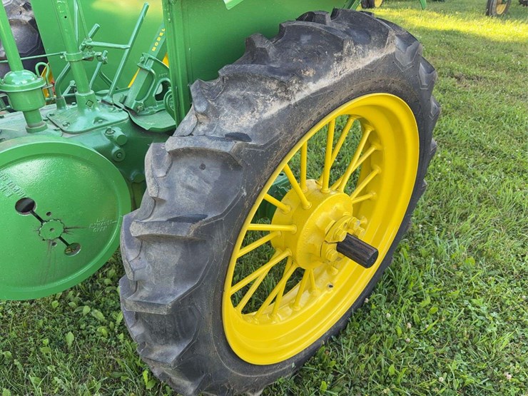 john-deere-model-a-image-12