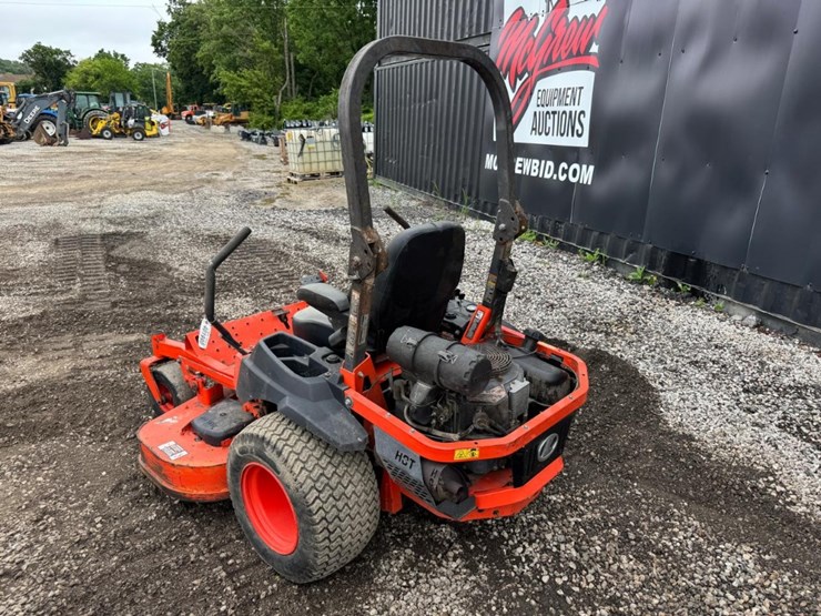 2016-kubota-z725kh-image-4