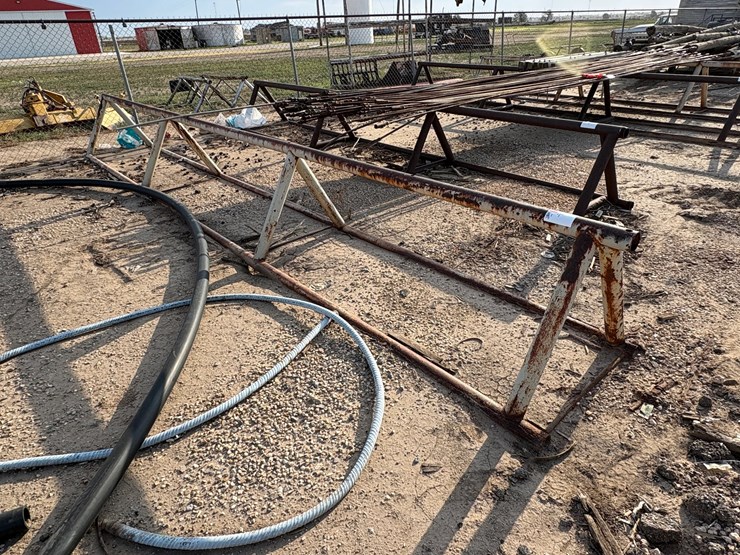 (2x$)-24’-x-34”-triangle-pipe-racks-image-2