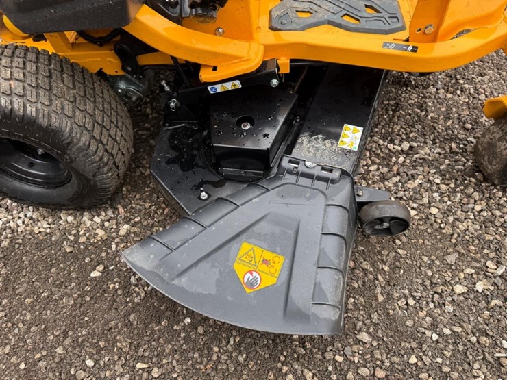 2025-cub-cadet-60-image-11