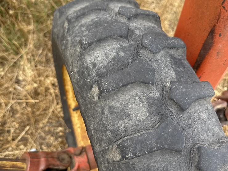 new-holland-258-image-18