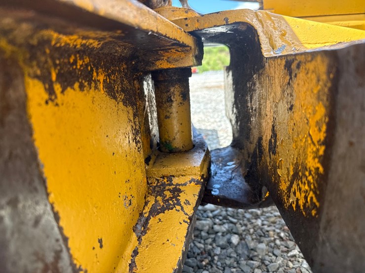 deere-550-image-18