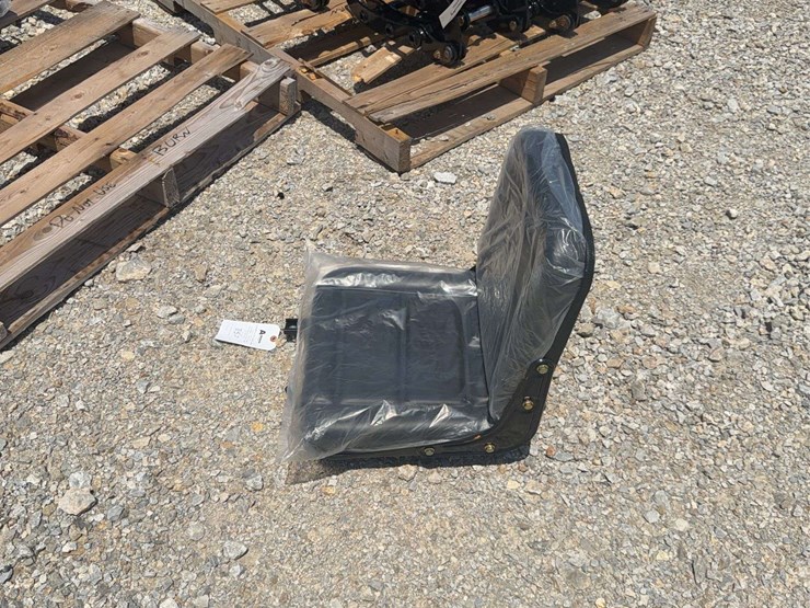 replacement-operator-seat-for-construction-equipment-image-2
