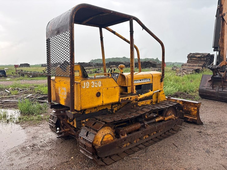 john-deere-350-image-3