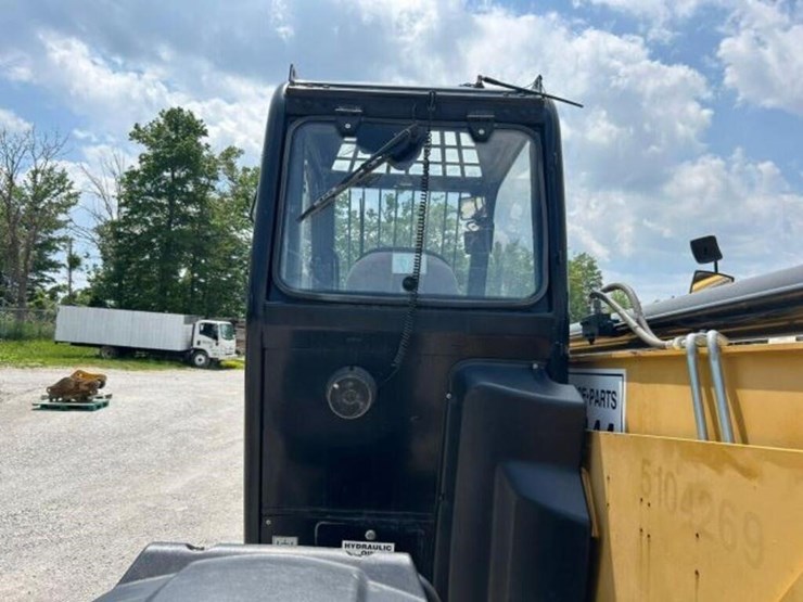 2015-caterpillar-th417c-gc-4wd-telehandler-yc5a125-image-45