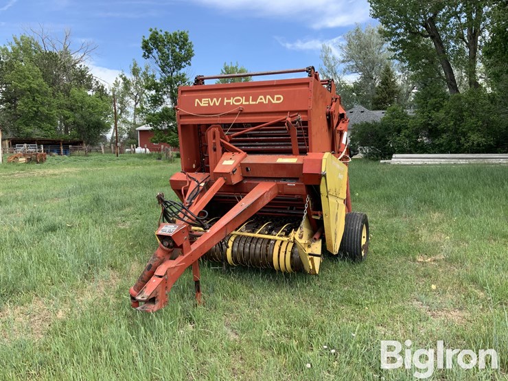 new-holland-846-image-1
