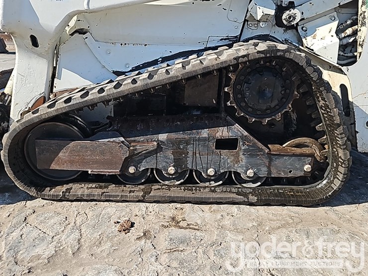 2021-bobcat-t64-image-18