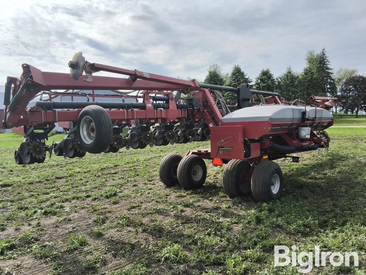 case-ih-1200-image-5