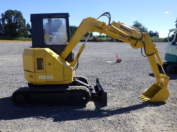 komatsu-pc28uu-image-4