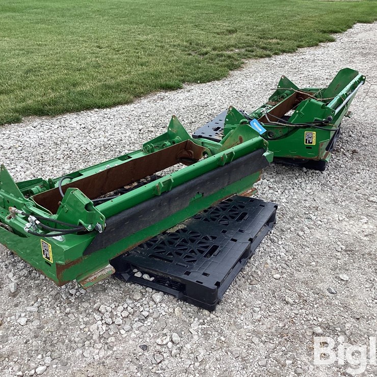 JOHN DEERE 2