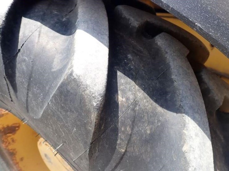 2009-deere-310sj-image-87
