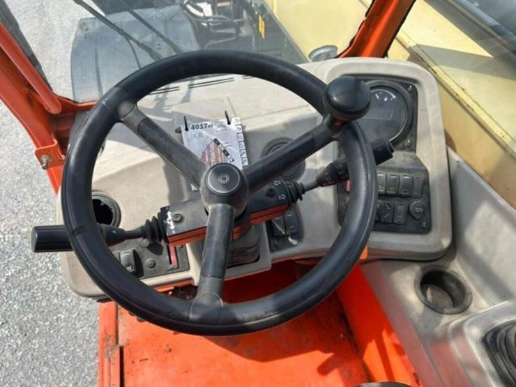 2018-jlg-th4017rsii-4wd-telehandler-yc5a1370p60008-image-12