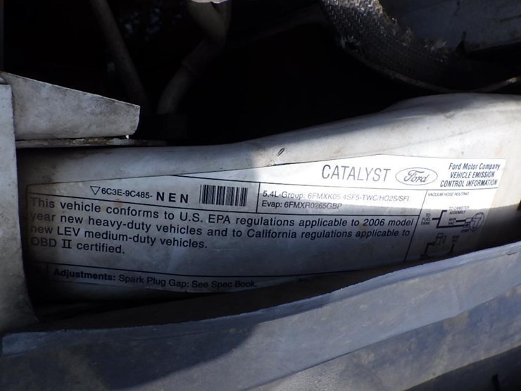 2006-ford-f250-image-19