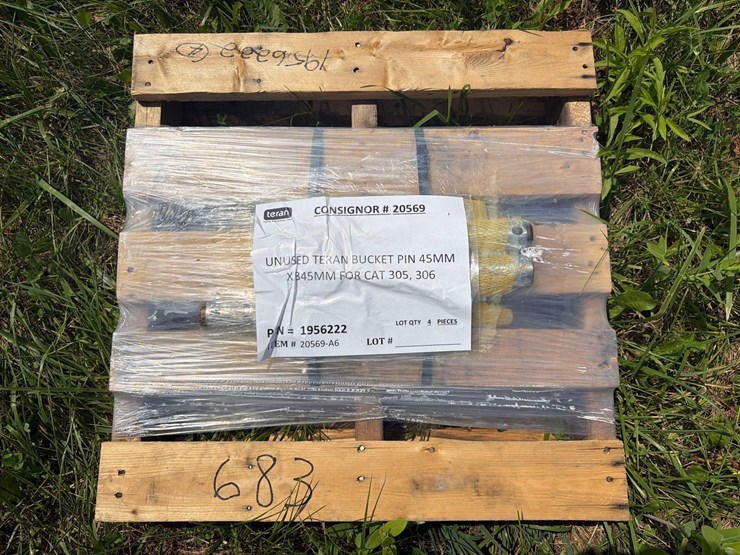 caterpillar-305-image-1