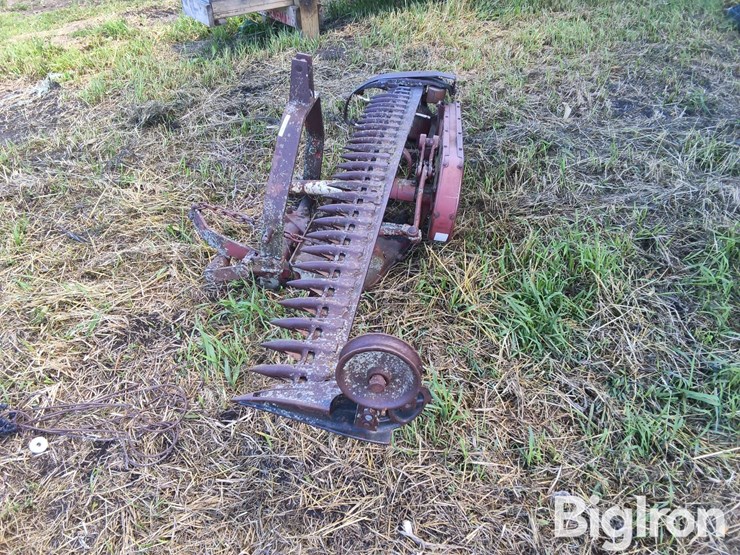 international-sickle-mower-image-8