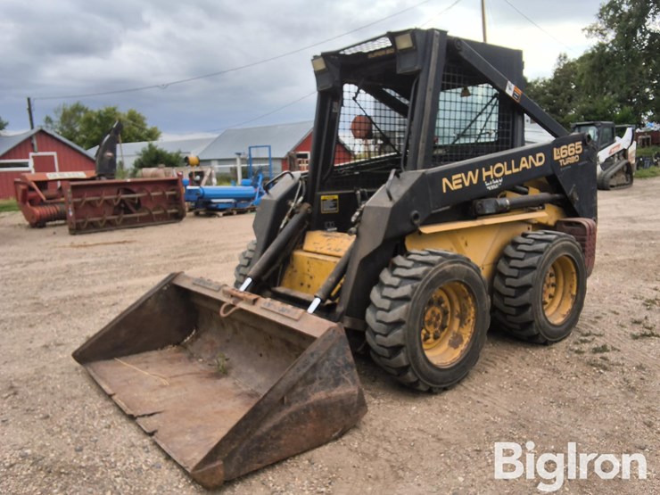 new-holland-lx665-turbo-image-1