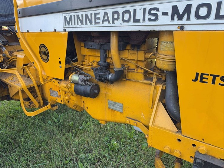 minneapolis-moline-jet-star-3-image-16