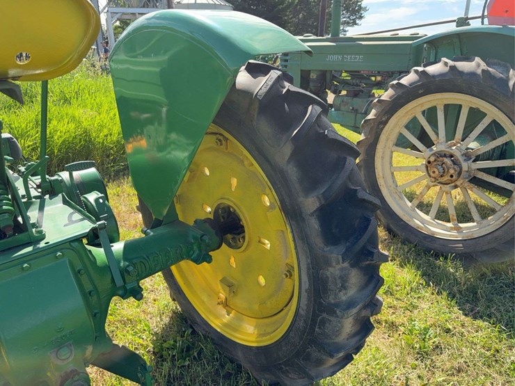 john-deere-model-b-image-6