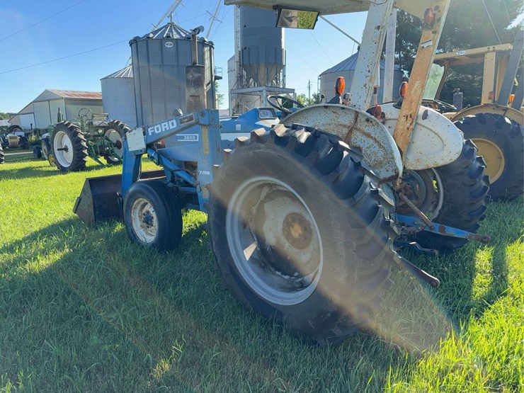 ford-3600-image-4
