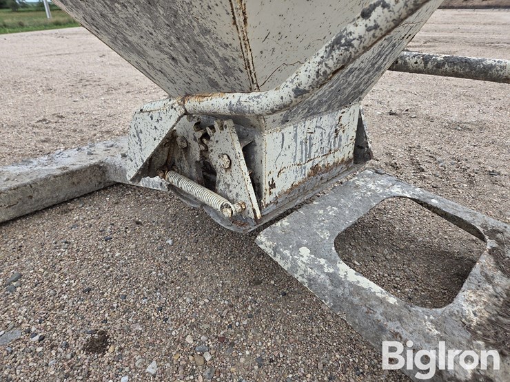 gar-bro-cement-hopper-image-11