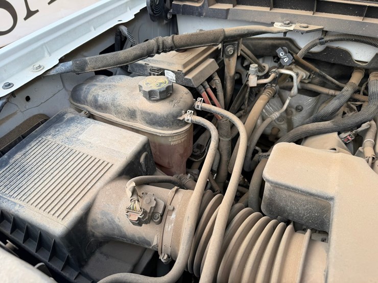 2019-chevrolet-silverado-1500-image-59
