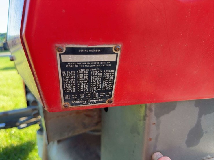massey-ferguson-235-image-25