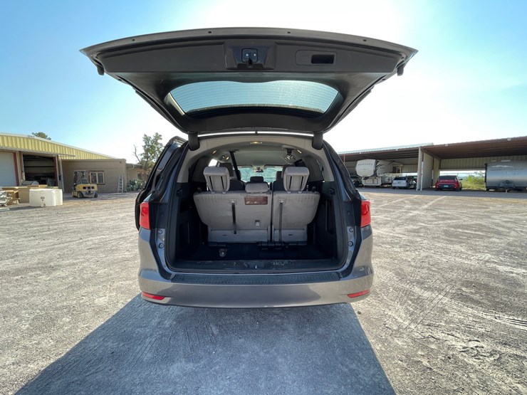 2018-honda-odyssey-image-56