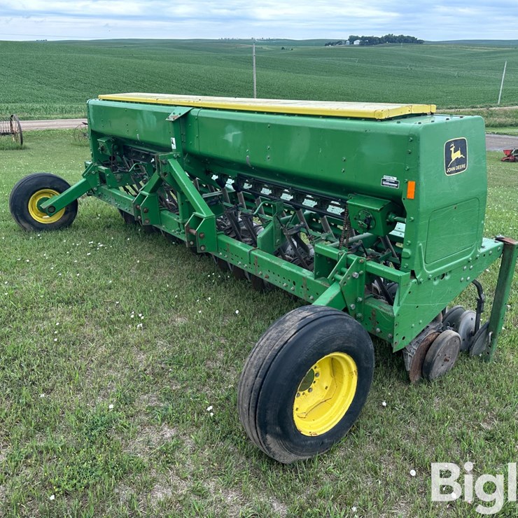 JOHN DEERE 515