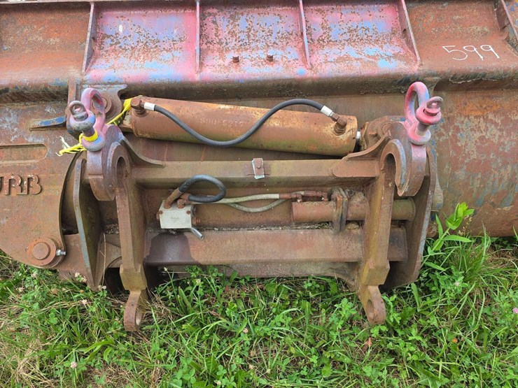komatsu-wa320-image-5