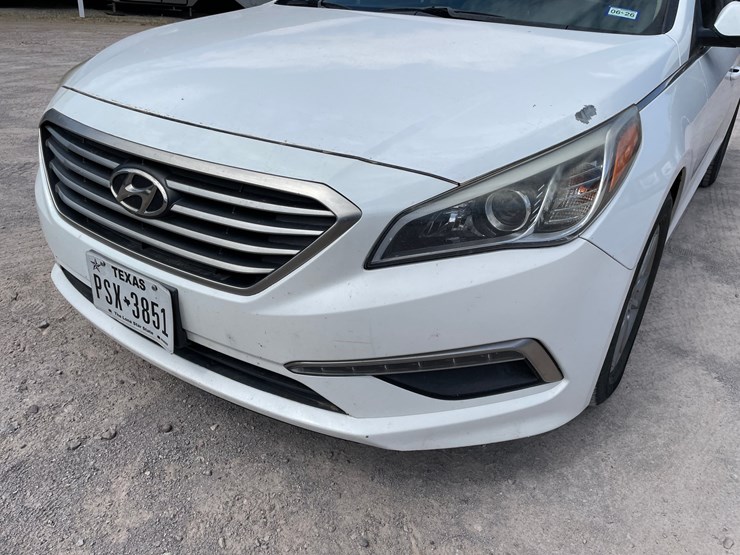 #160-•-2015-hyundai-sonata-(clean-tx-title)-image-28