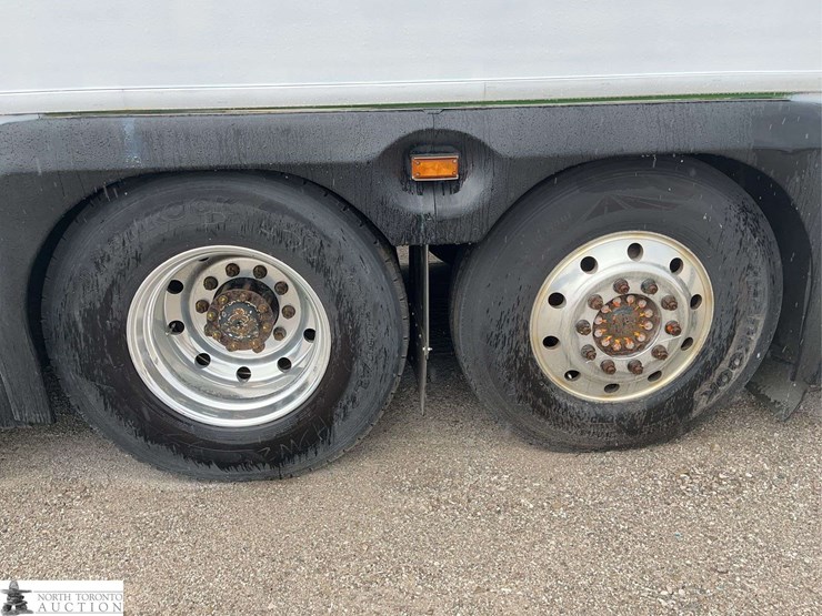 2010-ford-f150-image-37